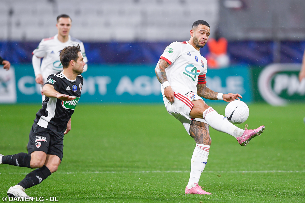 YY体育-法国杯今晨走向成谜，武汉三镇回应争议，气氛紧张，赛季目标并未改变的简单介绍