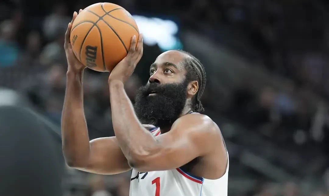 易游体育-关于哈登连续十二场比赛得分超过赛事规则更新，日本队挑战极限！的信息