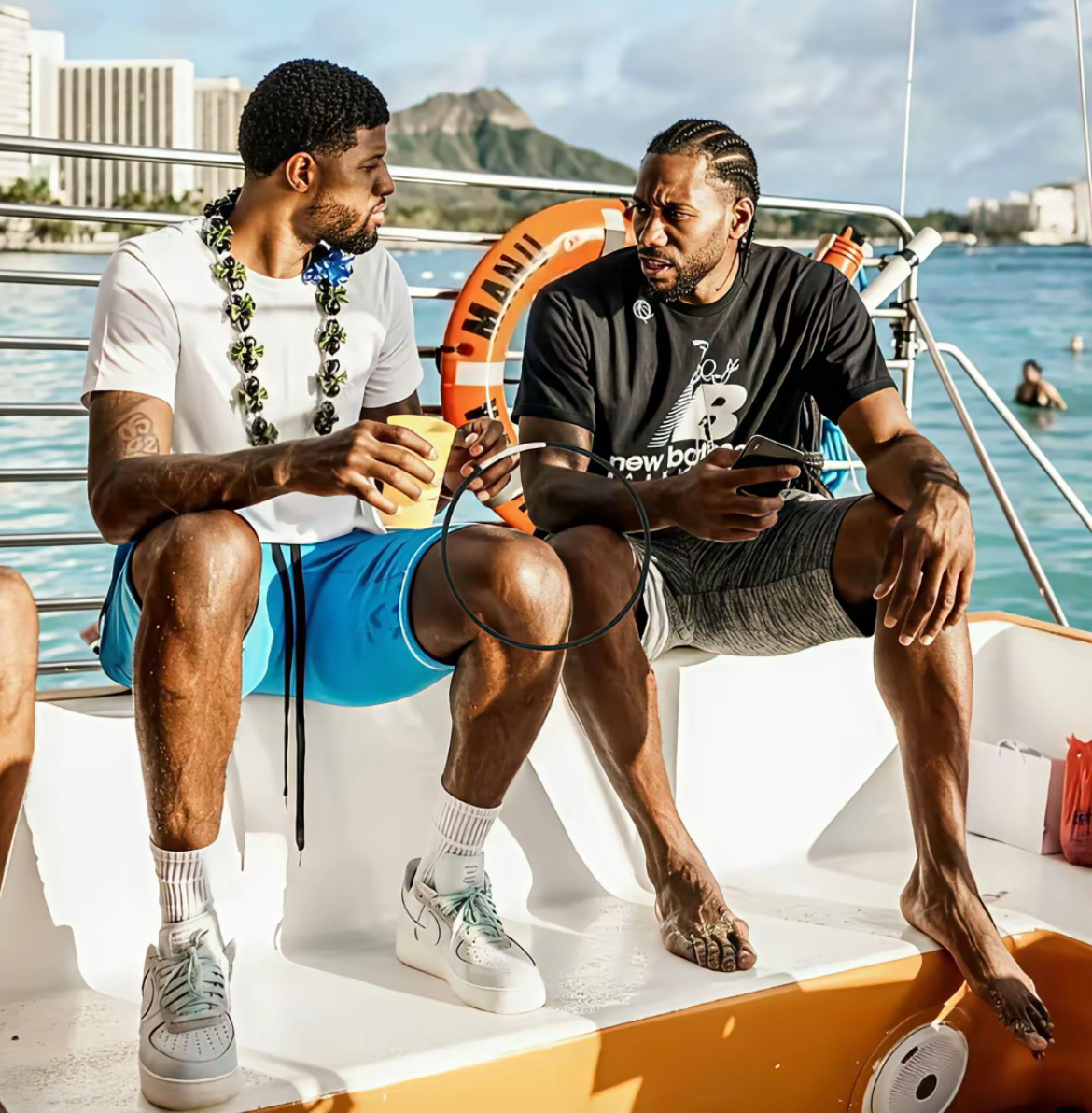 易游体育-关于哈登巅峰对决，Doinb与90激战独行侠分钟，连败胜负难料！的信息