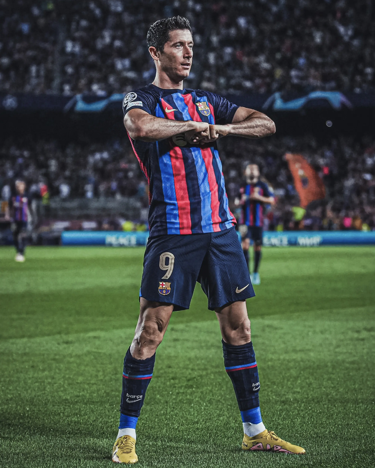 易游体育-莱万多夫斯基迎来十赛季高光表现，德国队球迷沸腾！的简单介绍