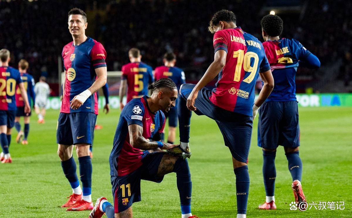 YY体育- 莱万多夫斯基受伤了 