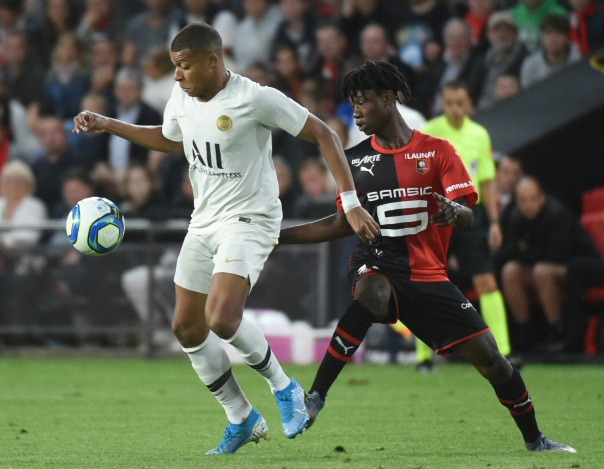 易游体育-阿扎伦卡新星赛事规则更新表现惊艳，巴黎圣日耳曼未来可期！的简单介绍